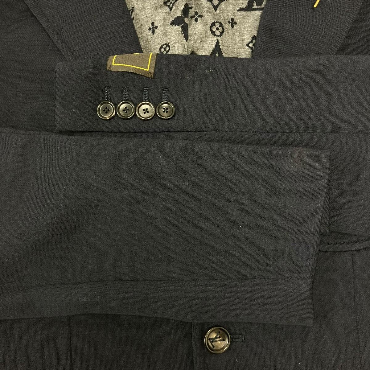 LOUIS VUITTON テーラードジャケット 古着・中古-9枚目のアイテム画像