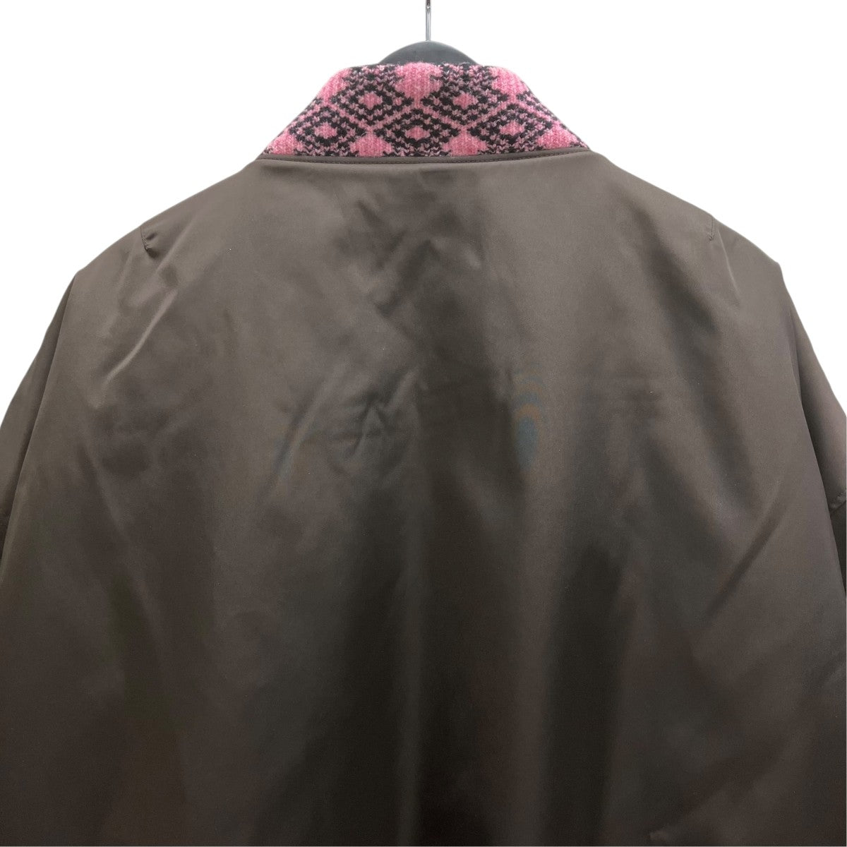 PRADA ポーチ付きナイロンボンバーブルゾン 古着・中古-4枚目のアイテム画像