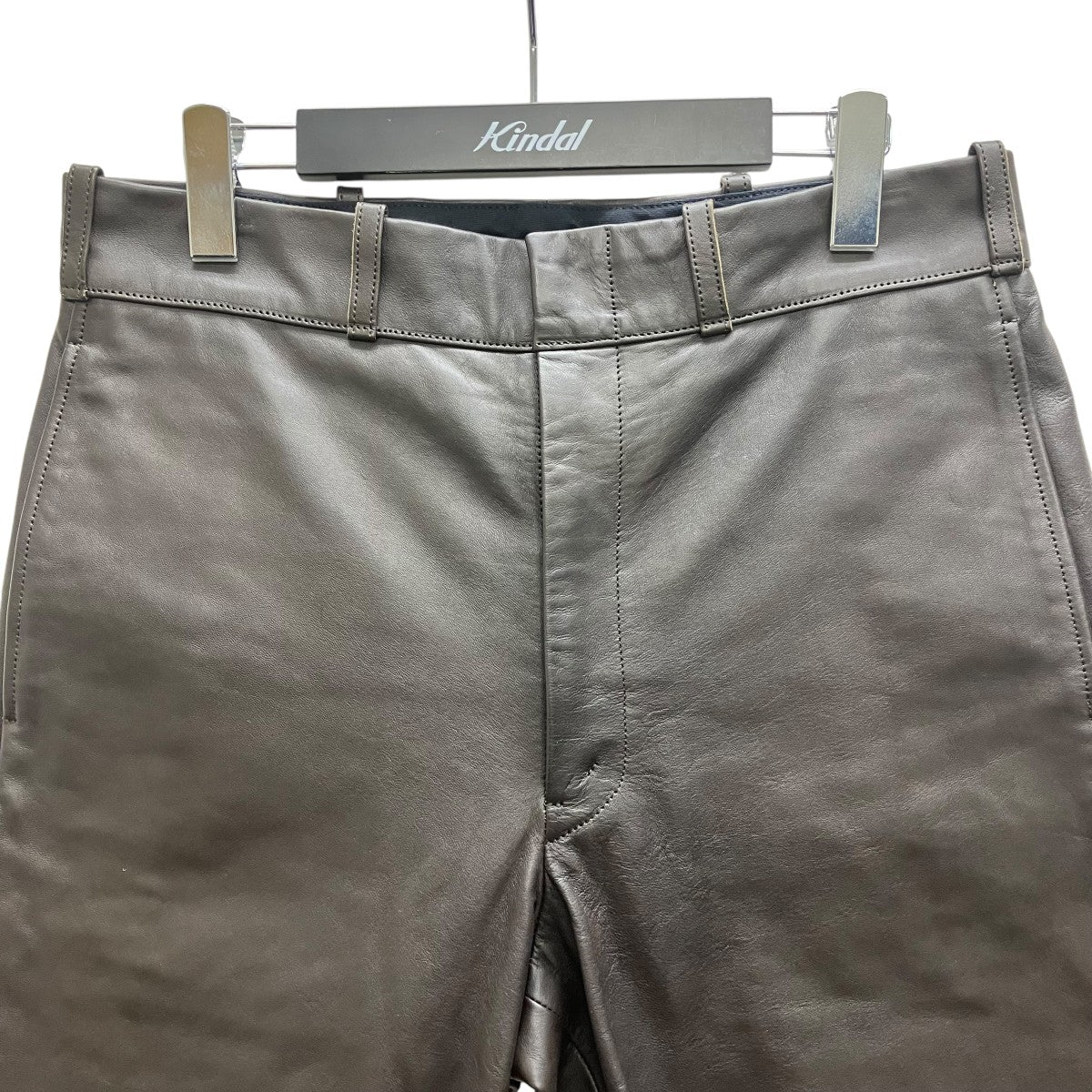 MADISON BLUE レザーハーフパンツ 古着・中古-3枚目のアイテム画像