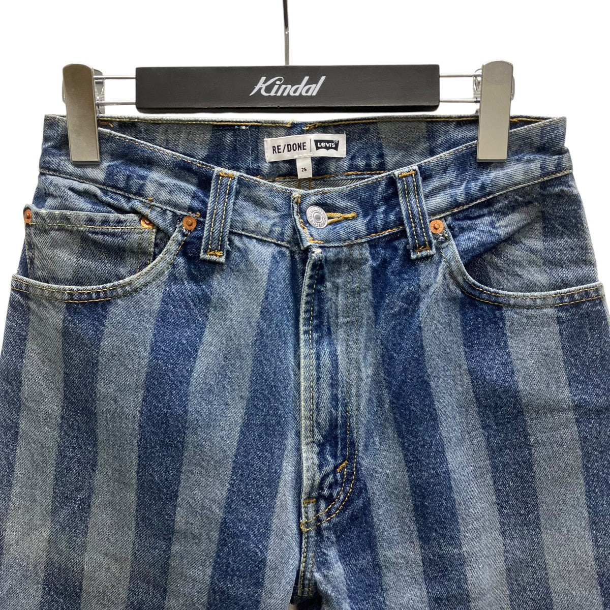 デニムパンツ