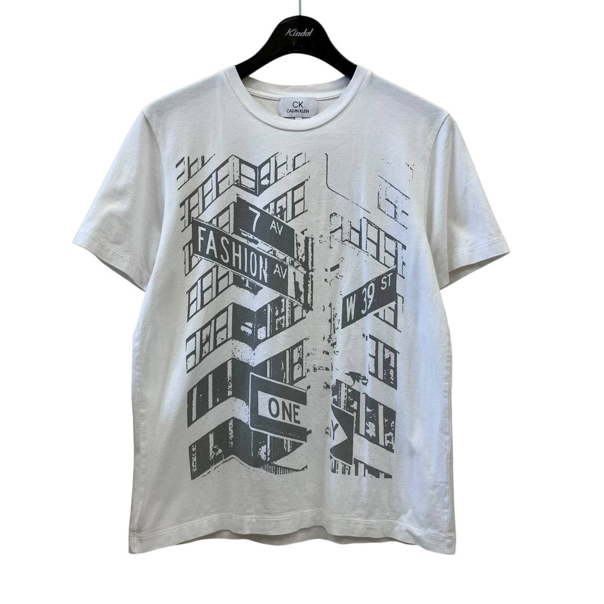 半袖プリントTシャツ