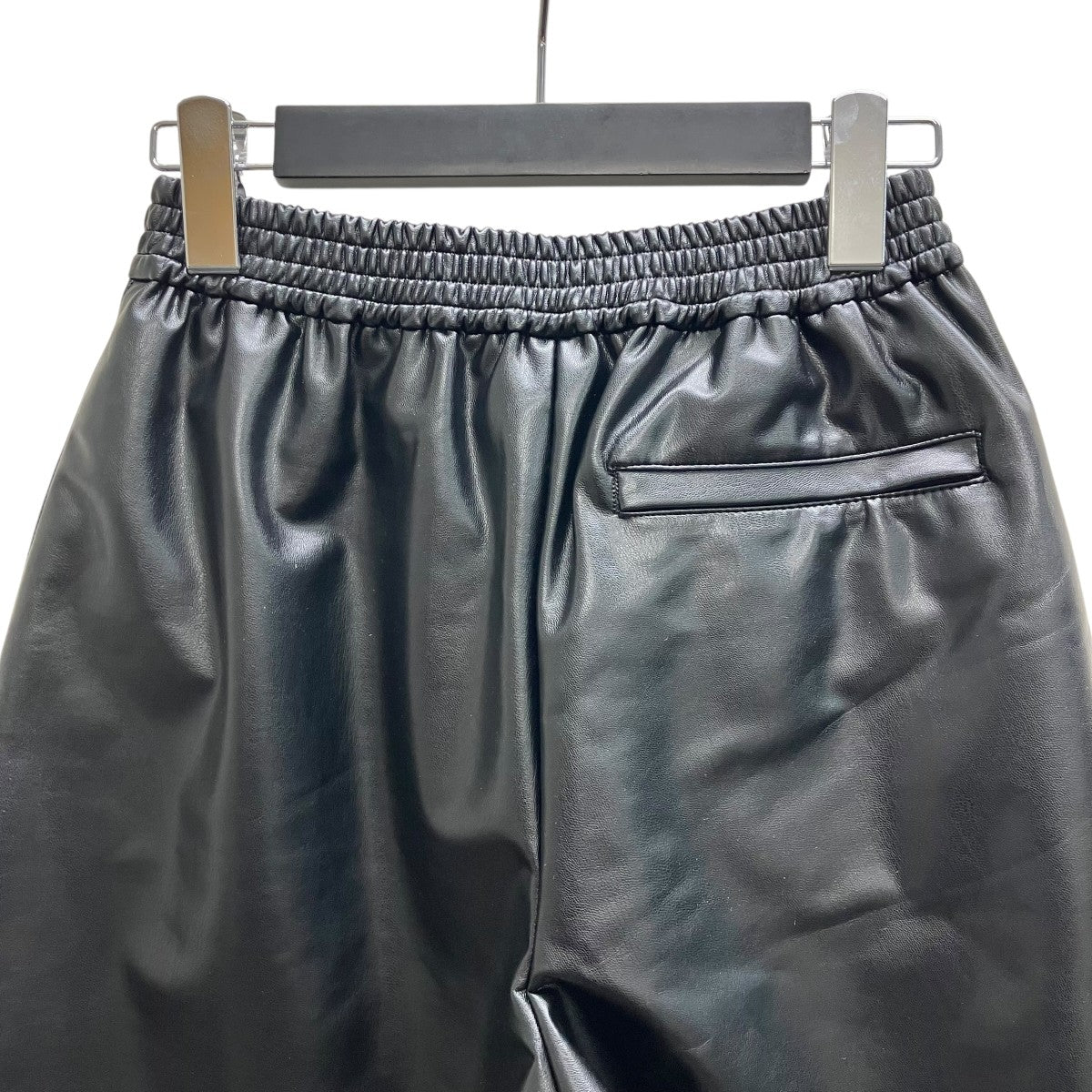 HYKE FAUX LEATHER SHORTS フェイクレザーハーフパンツ 古着・中古-4枚目のアイテム画像