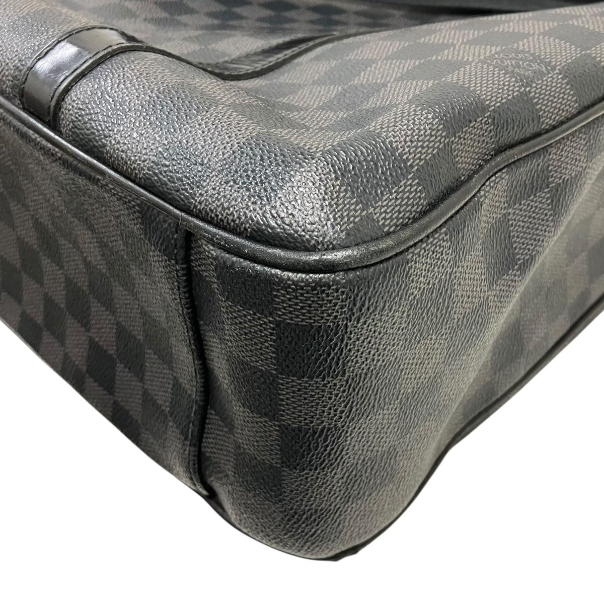 LOUIS VUITTON タダオ ダミエグラフィット ショルダーバッグ 古着・中古-10枚目のアイテム画像