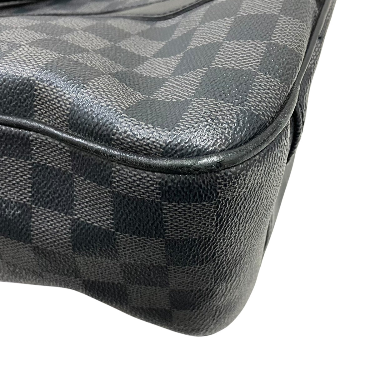 LOUIS VUITTON タダオ ダミエグラフィット ショルダーバッグ 古着・中古-9枚目のアイテム画像
