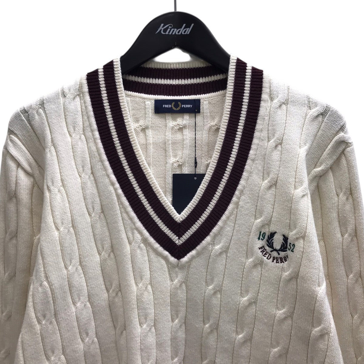 FRED PERRY 厚手ニット 古着・中古-2枚目のアイテム画像
