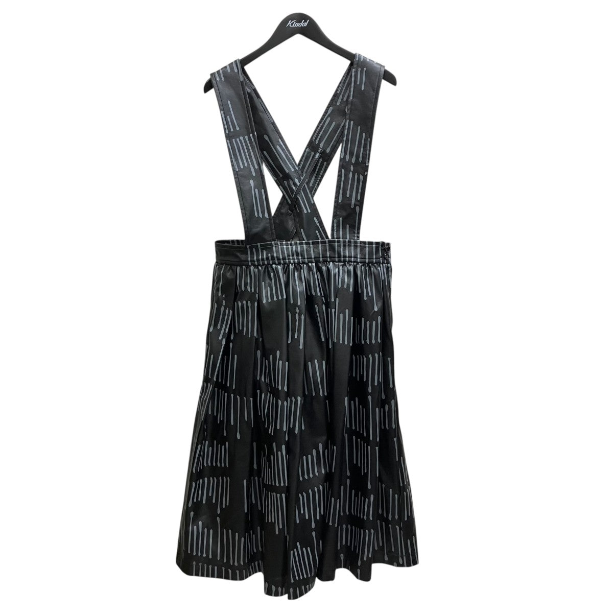BLACK COMME des GARCONS フェイクレザー 総柄 ボリューム 吊りスカート ワンピース 古着・中古-1枚目のアイテム画像