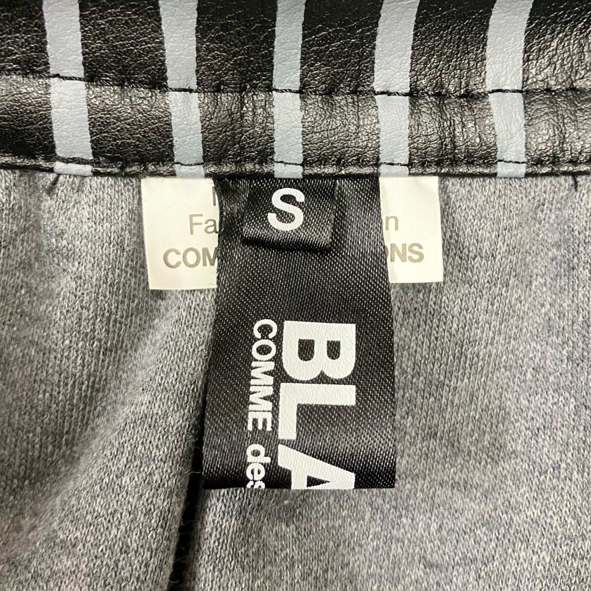 BLACK COMME des GARCONS フェイクレザー 総柄 ボリューム 吊りスカート ワンピース 古着・中古-5枚目のアイテム画像