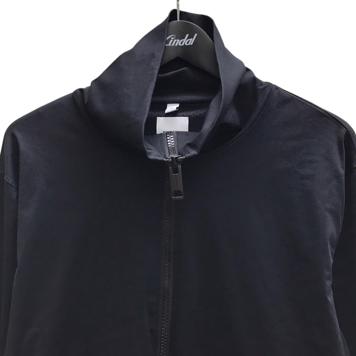 BURBERRY LONDON バックロゴジップジャケット 古着・中古-2枚目のアイテム画像