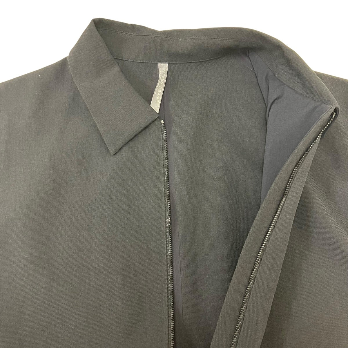 ARC’TERYX VEILANCE 【limina softshell jacket】定価99，000円 リミナ ソフトシェル ジャケット 古着・中古-6枚目のアイテム画像