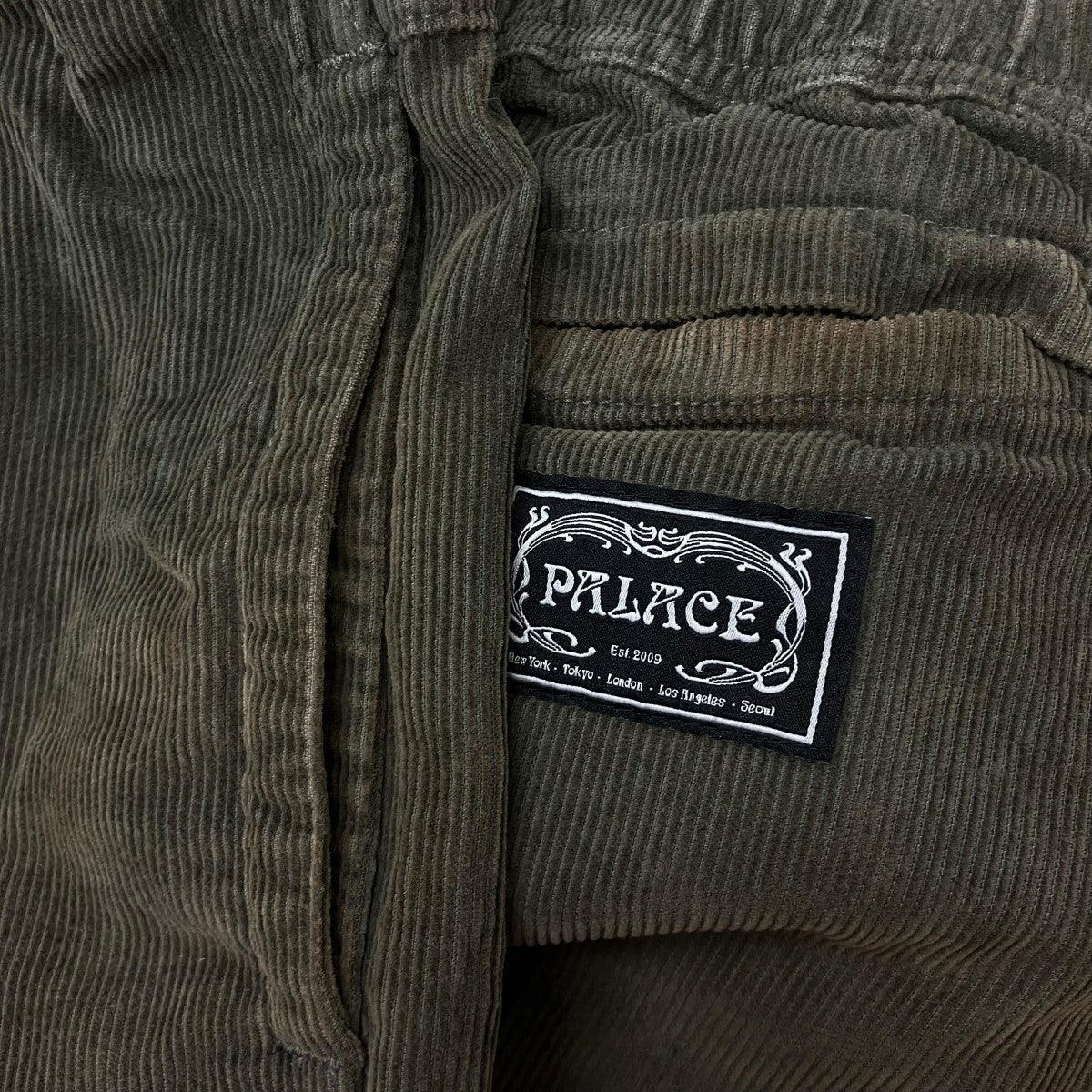 NEEDLE CORD BEACH TROUSERコーデュロイパンツ