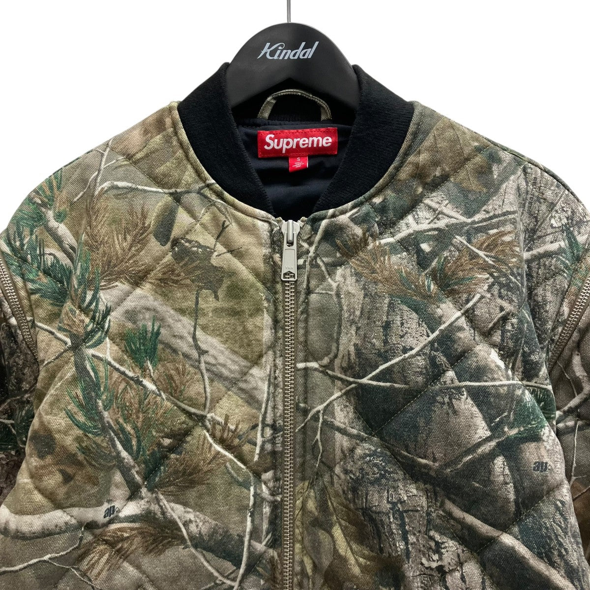 25AWZip-Off Sleeve Quilted Bomber Jacketカモフラボンバー