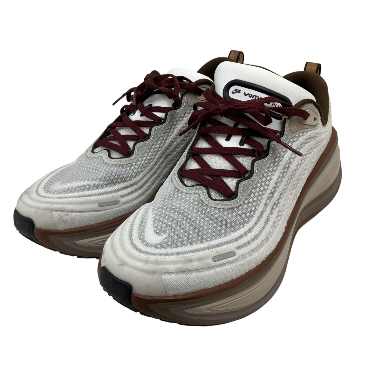 VOMERO PLUS QS SAIL ローカットスニーカー