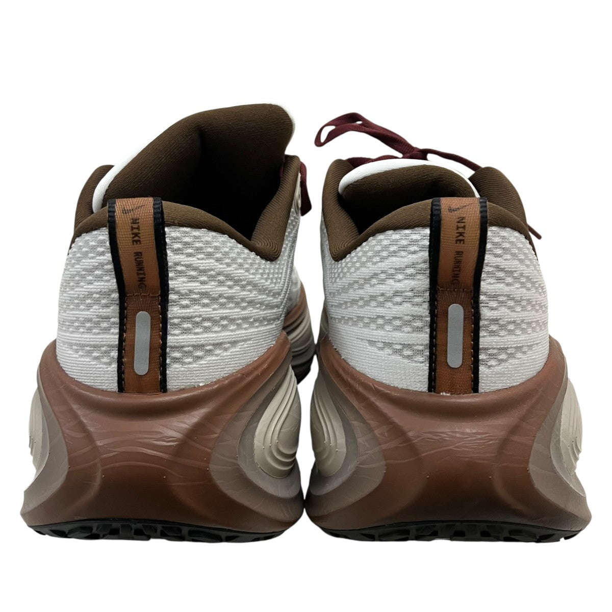 VOMERO PLUS QS SAIL ローカットスニーカー