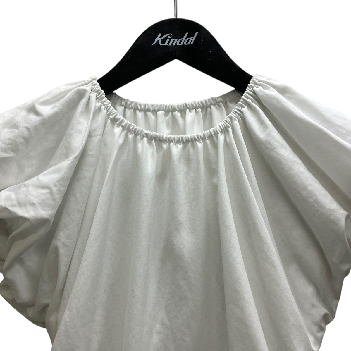 THETOE(ザ・トゥー) Ermou Back Open Top プリーツブラウス TT25210422
