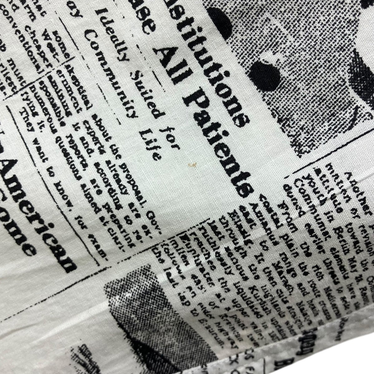 NEWS PAPER SHIRTペーパープリントシャツ