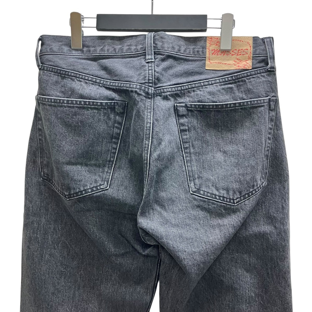 デニムパンツ