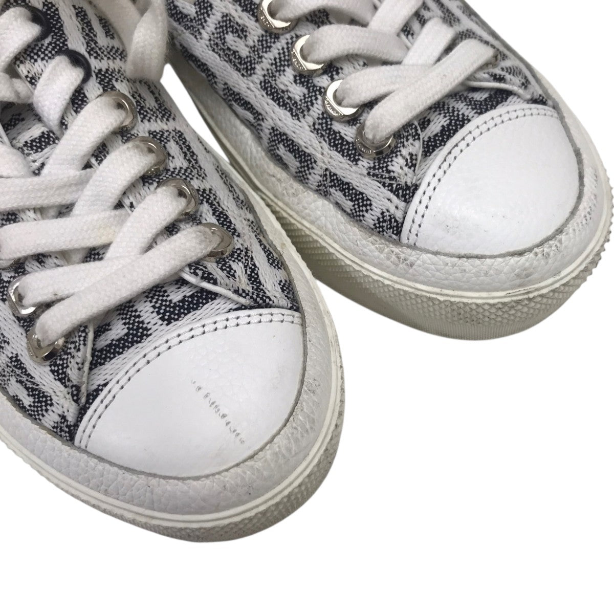 GIVENCHY ローカットスニーカー 古着・中古-7枚目のアイテム画像