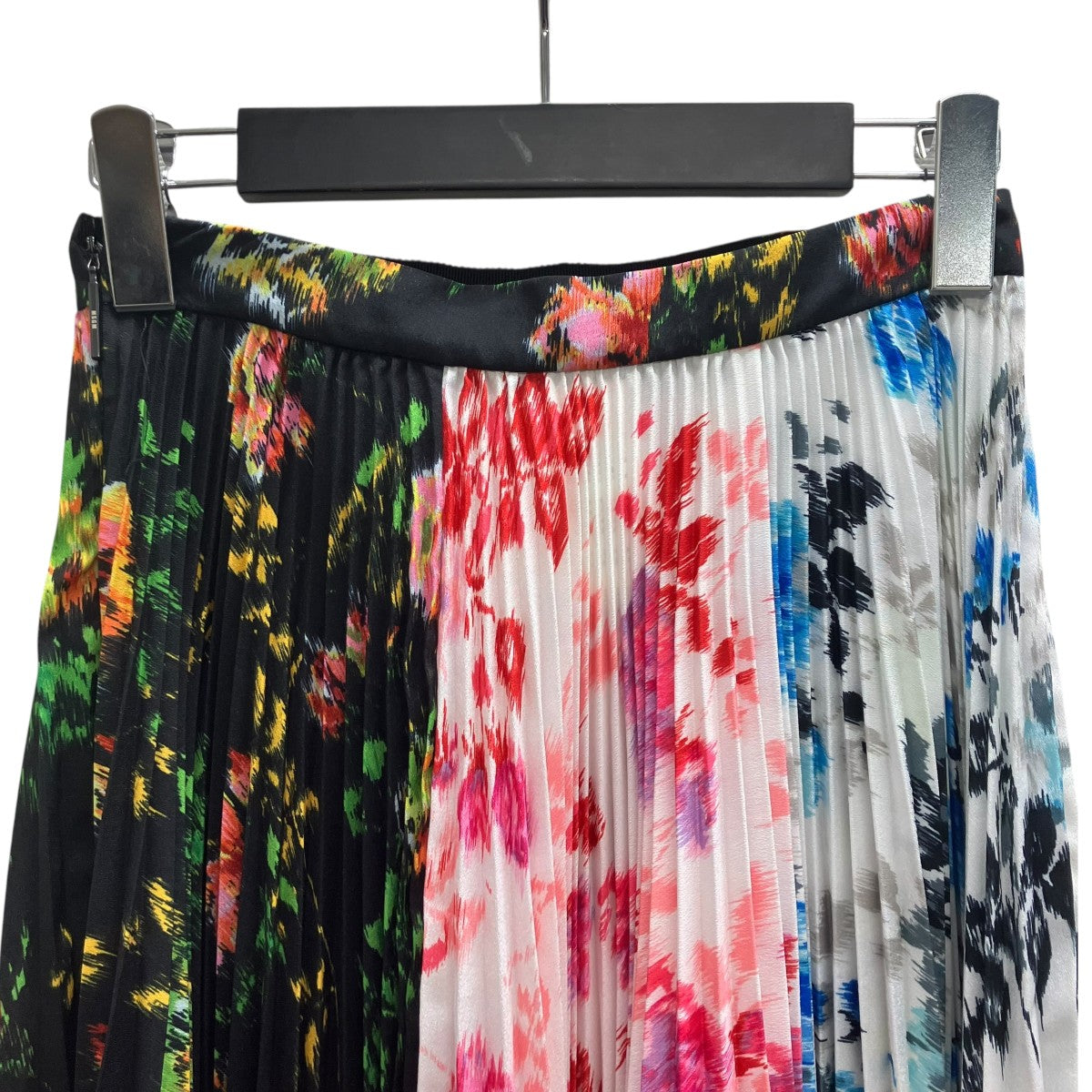 MSGM 花柄スカート 古着・中古-4枚目のアイテム画像