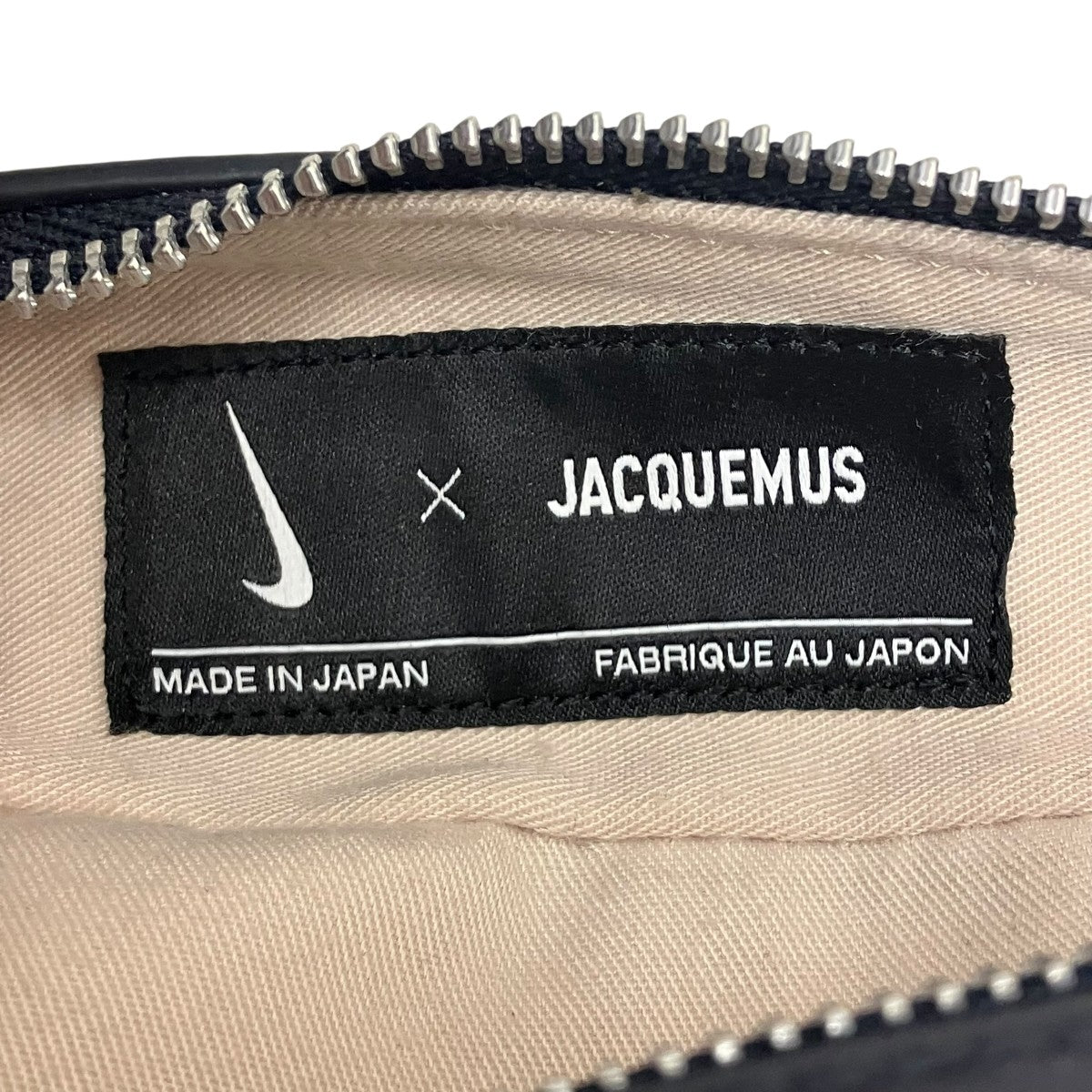 JACQUEMUS ジャックムス ショルダーバッグ  黒 【古着】【中古】【送料無料】 JACQUEMUS(ジャックムス) ショルダーバッグ ブラック｜【公式