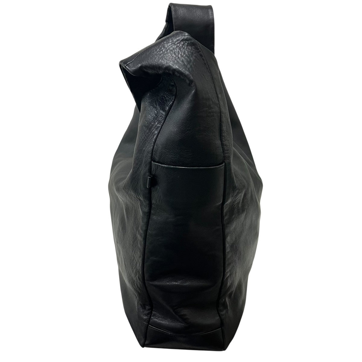 25AW レザーショルダーバッグ