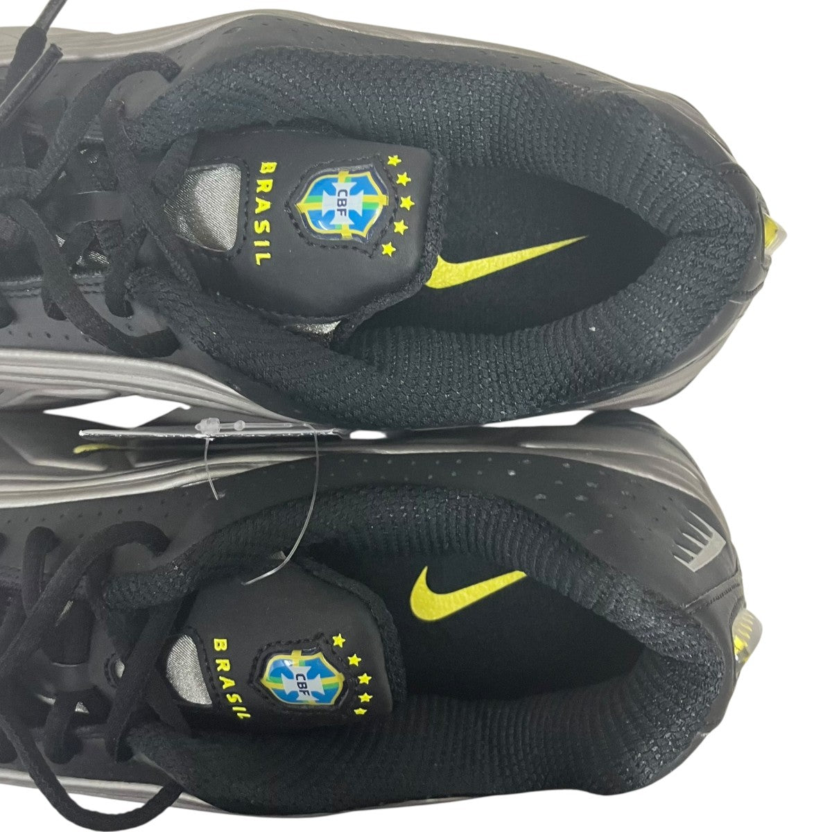 NIKE SHOX R4 BRAZIL ローカットスニーカー