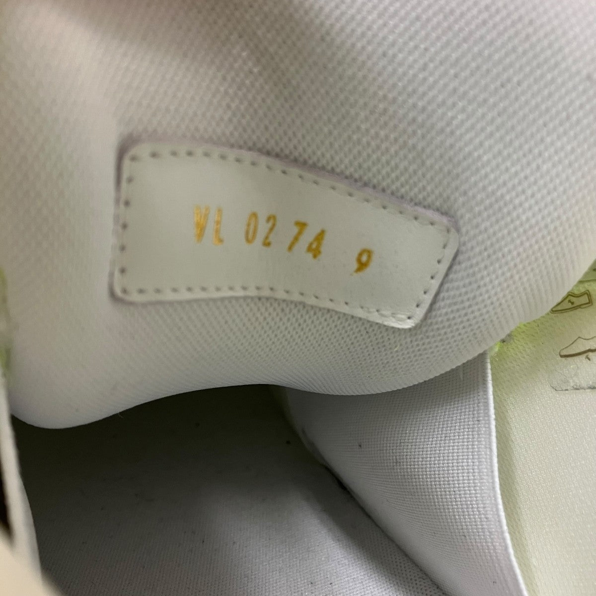 LOUIS VUITTON スエードスニーカー 古着・中古-9枚目のアイテム画像