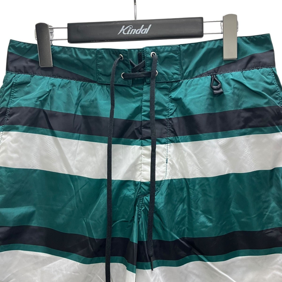 PRADA ショートパンツ 古着・中古-2枚目のアイテム画像