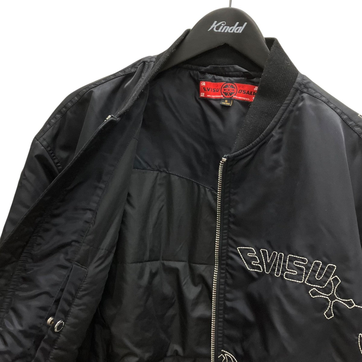 Black Embroidered Bomber Jacket MA-1ジャケット