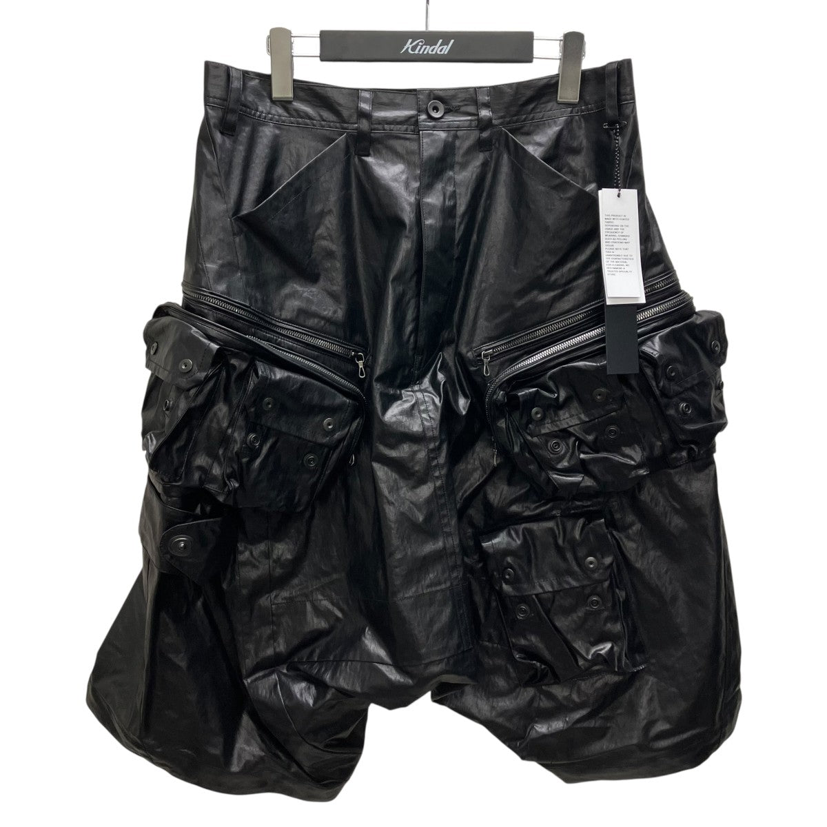 JULIUS 26SS LAMINATED CLOTH PANTS BLK ショートパンツ 古着・中古-1枚目のアイテム画像