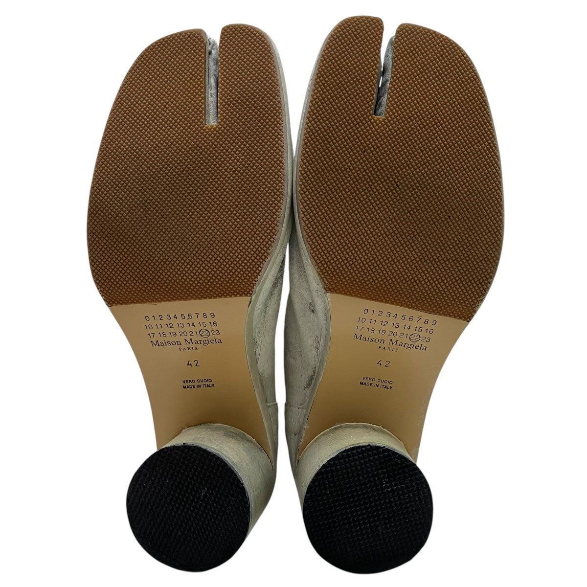 Maison Margiela(メゾンマルジェラ) ペンキ加工足袋ブーツ ホワイト