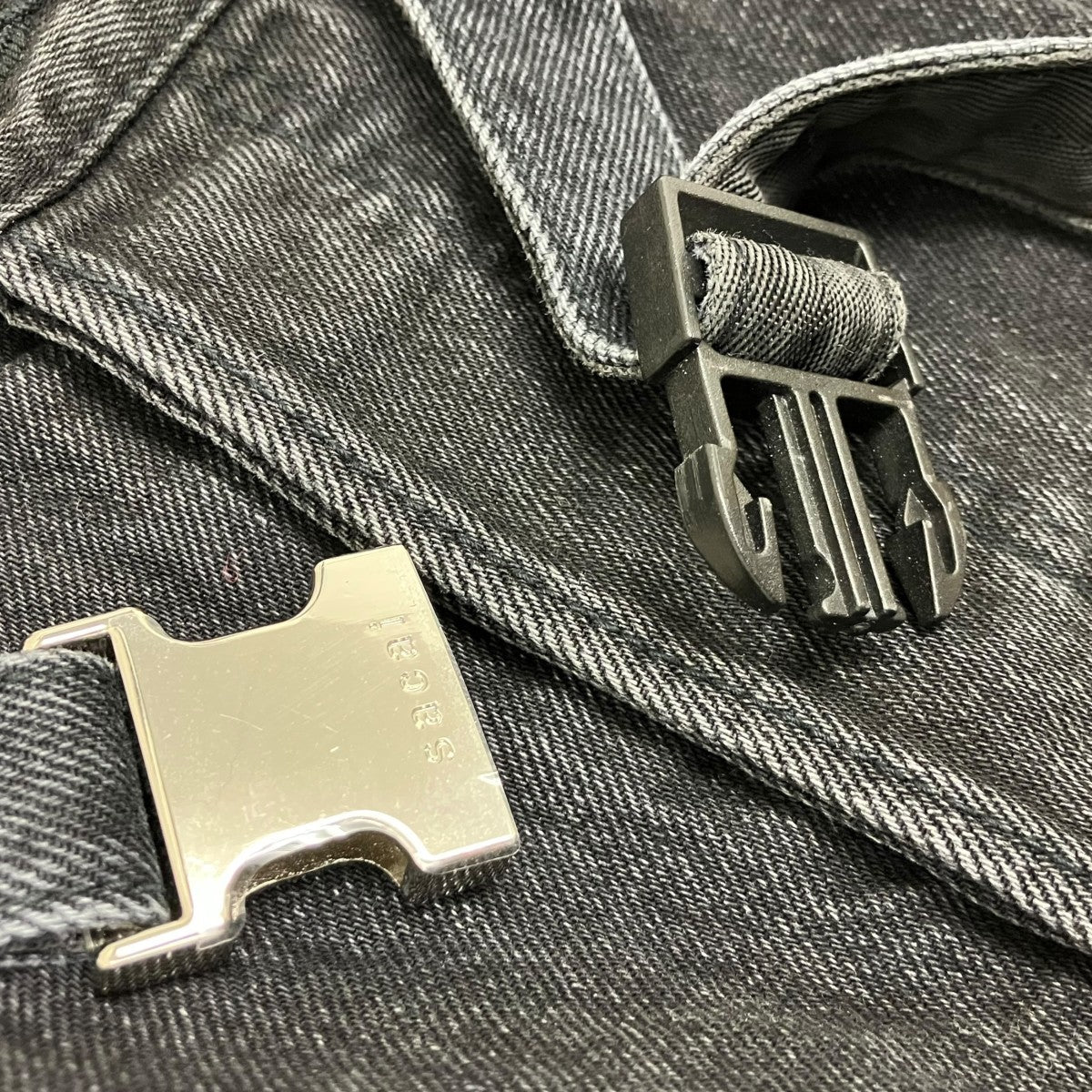 sacai ベルテッドデニムパンツ 古着・中古-7枚目のアイテム画像