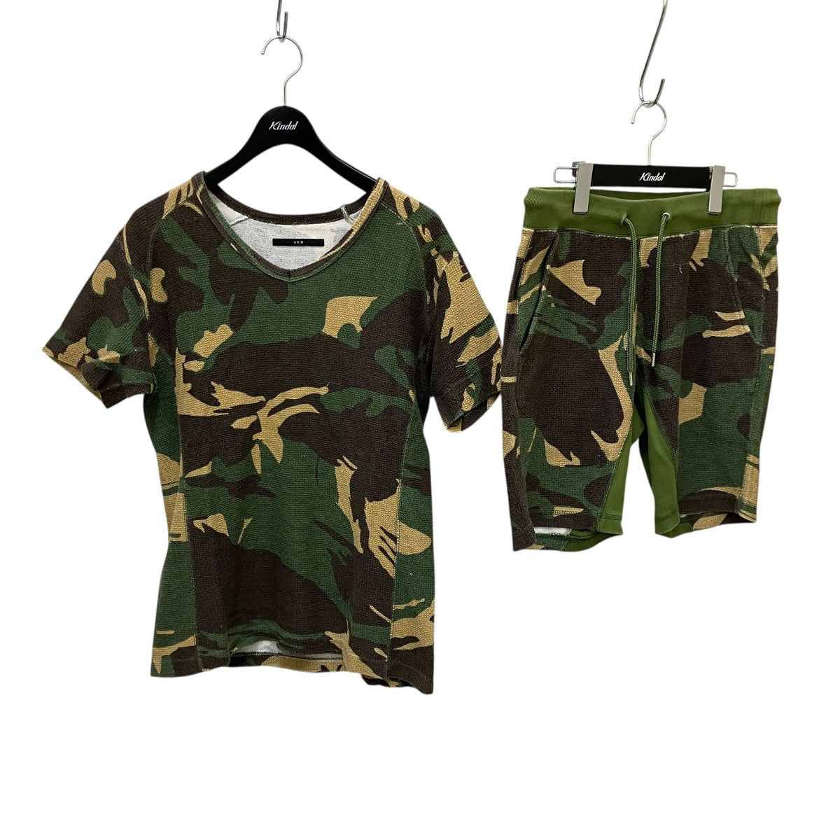 AKM(エイケイエム) Tシャツ＆ショートパンツカモフラージュ柄