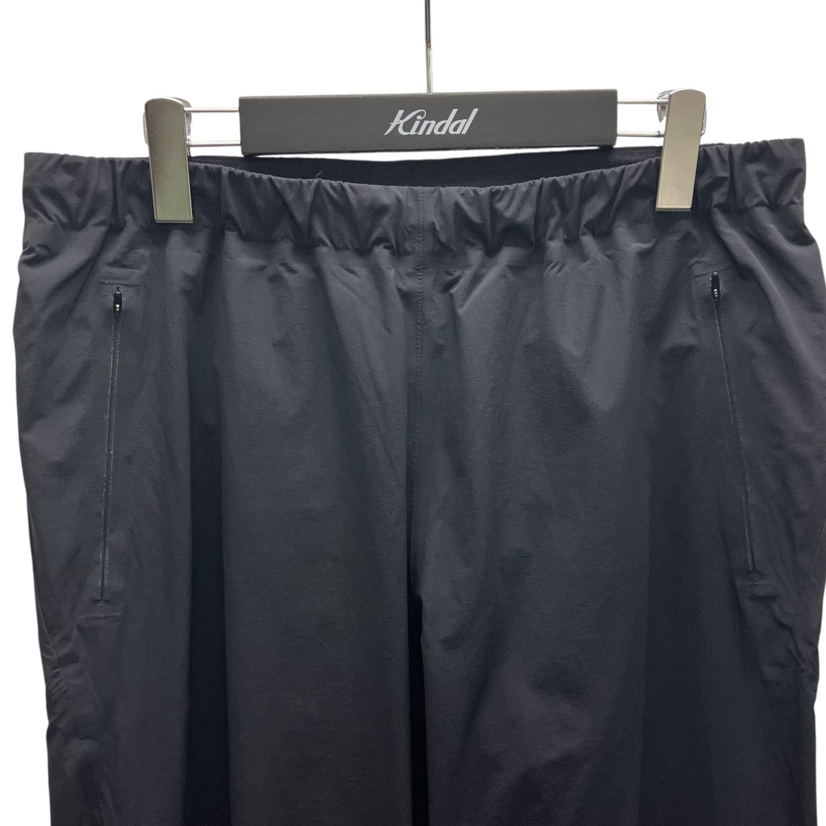 ARC’TERYX ナイロンパンツ 古着・中古-2枚目のアイテム画像