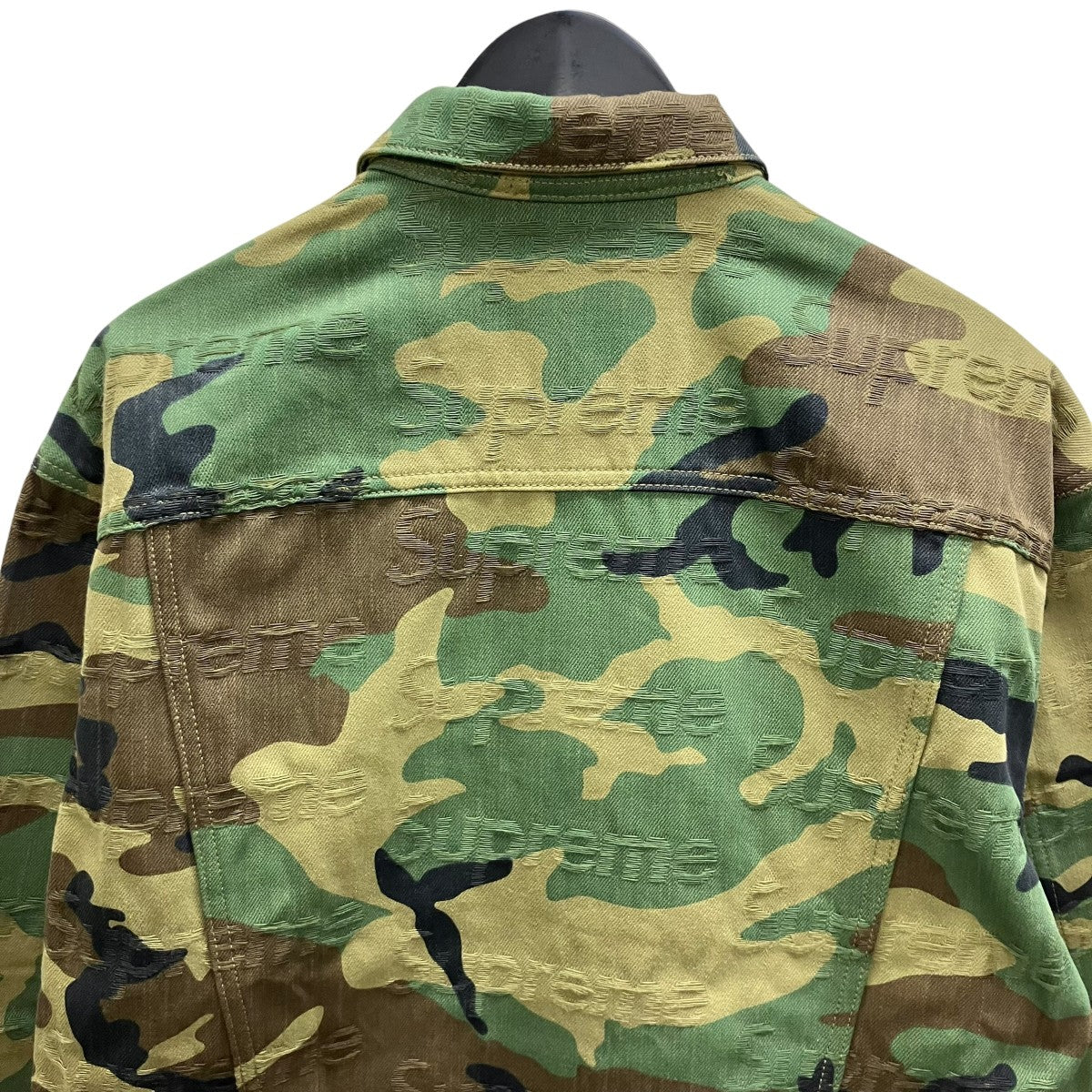 Supreme Jacquard Logos Denim Trucker Jacketデニムトラッカージャケット 古着・中古-4枚目のアイテム画像