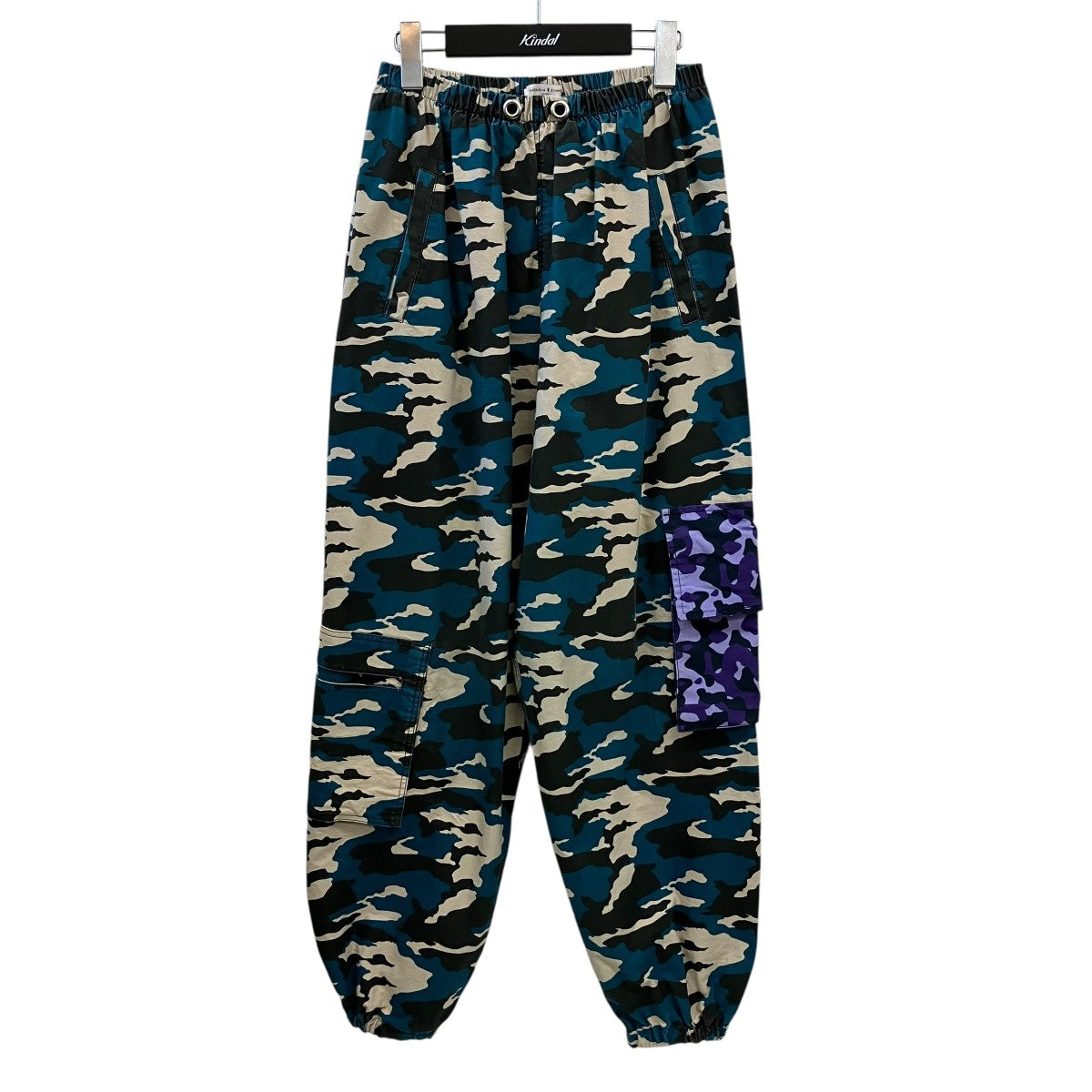 Upcycled Camo Jogging Pantsカーゴパンツ
