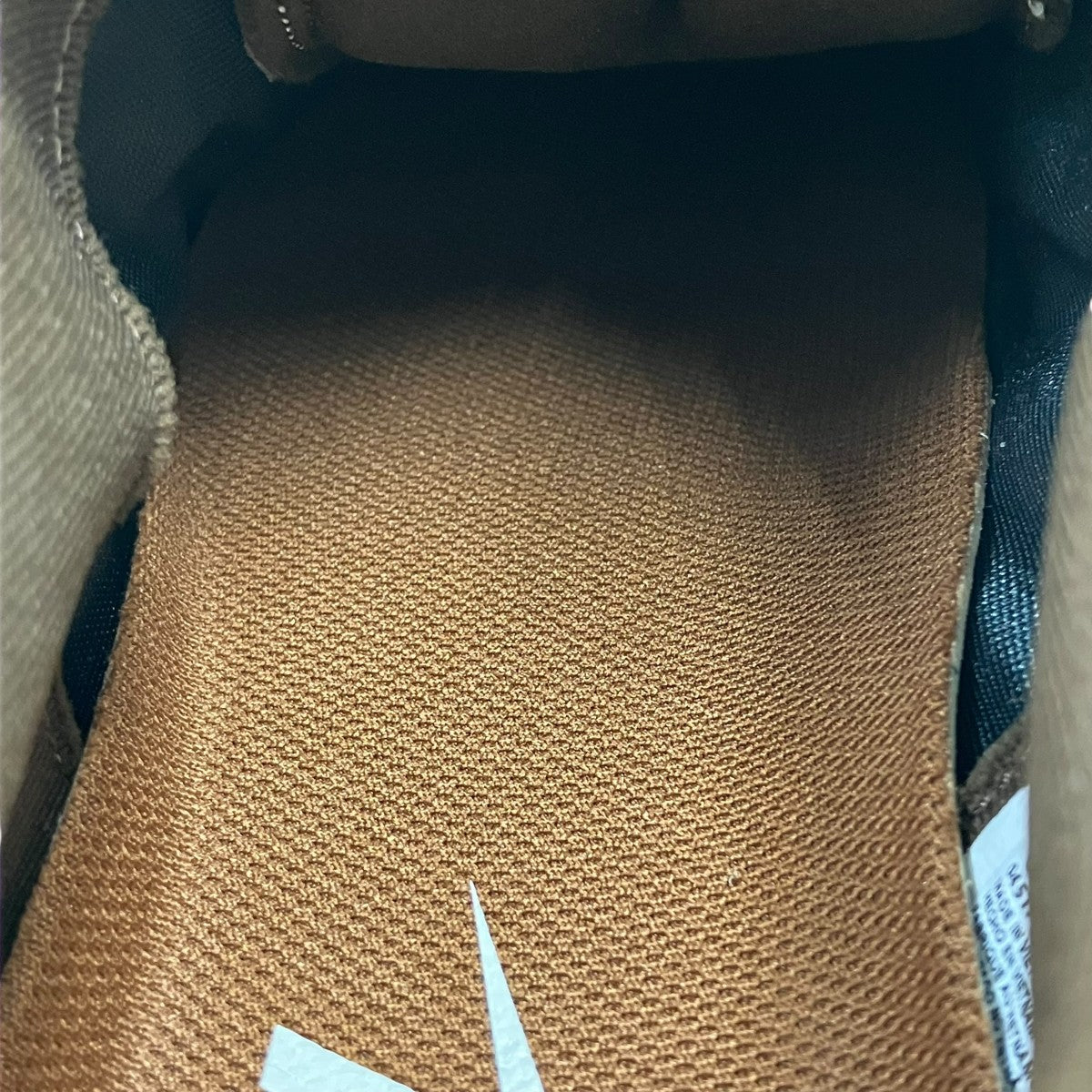NIKE VOMERO PLUS QS SAIL ローカットスニーカー