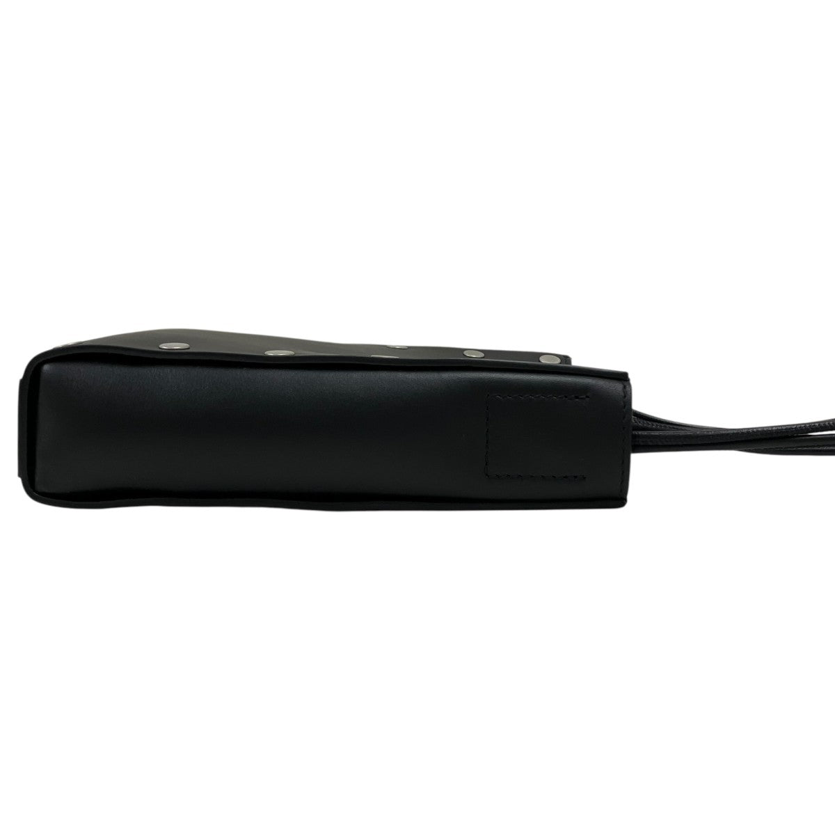 TANGLE SM FLAT RIVETS   BLACK カウレザーショルダーバッグ