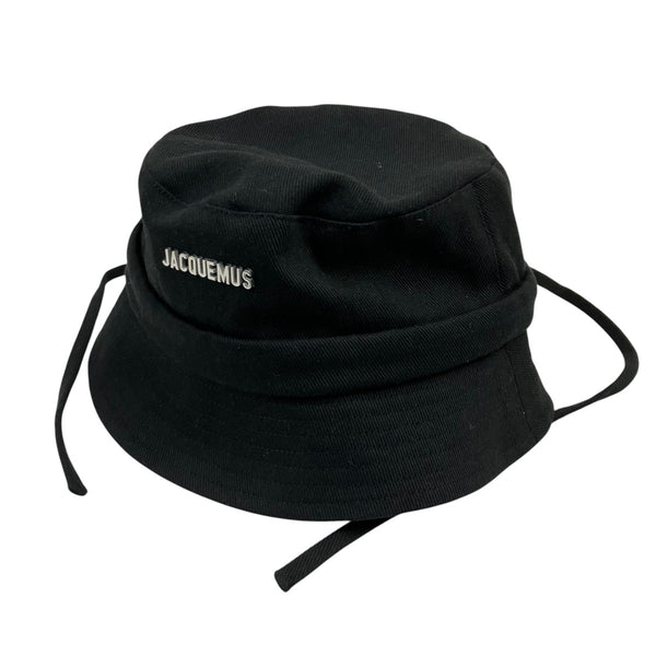 最終価格【JACQUEMUS】ラージブリム バケットハット　ブラック JACQUEMUS(ジャックムス) バケットハット 223AC001-5001990 ブラック