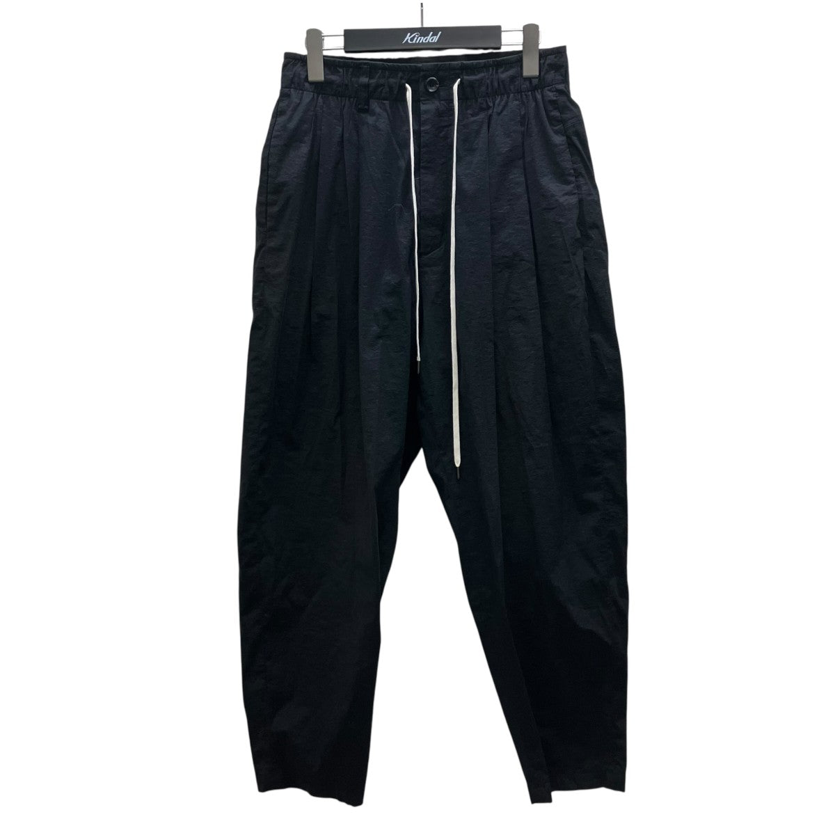 STRETCH CLOTH 2TUCK WIDE TAPERED PT ナイロンツータックパンツ