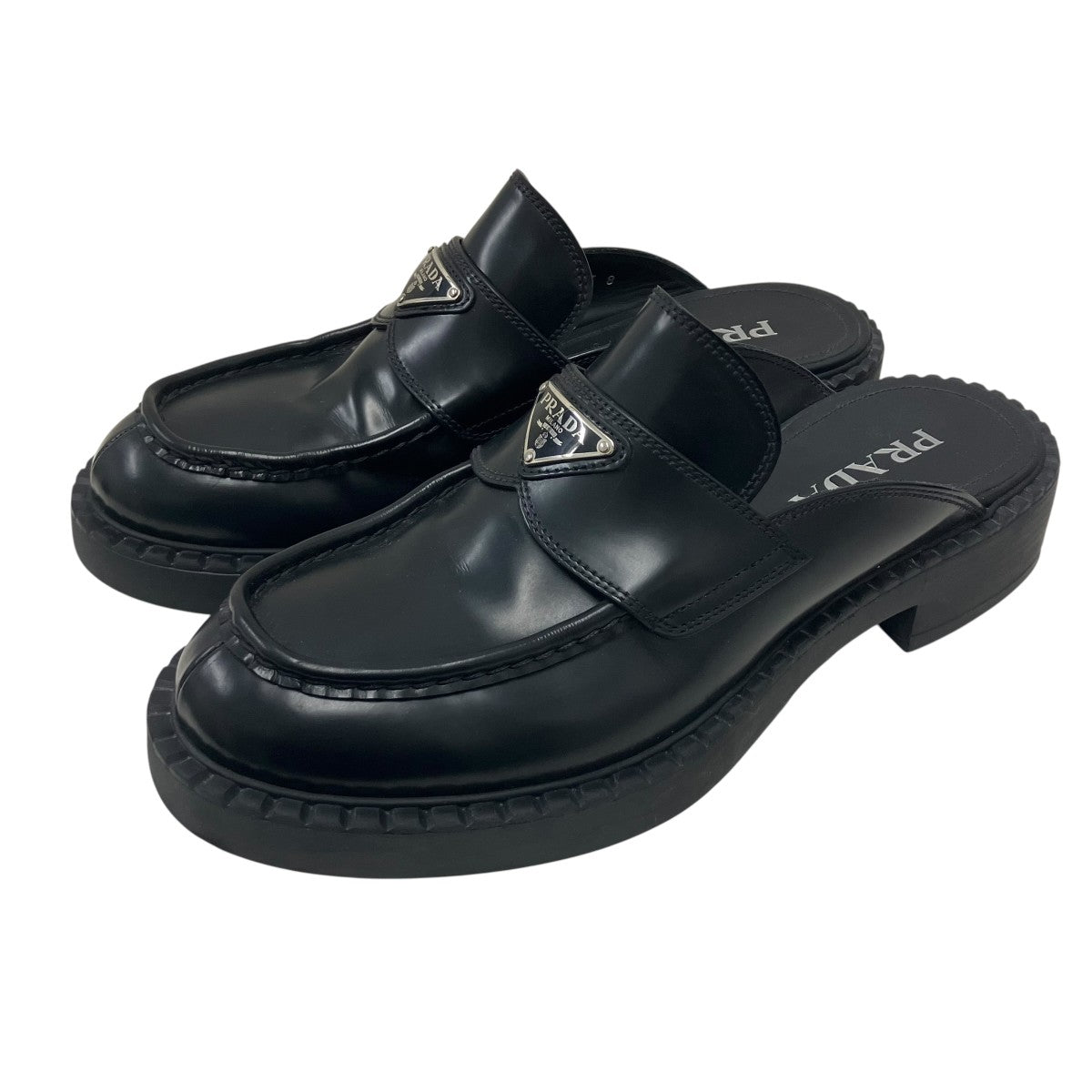 prada ブラックフラワー 装飾オープントゥミュール PRADA(プラダ) ブラッシュドレザー トライアングルロゴ ミュール