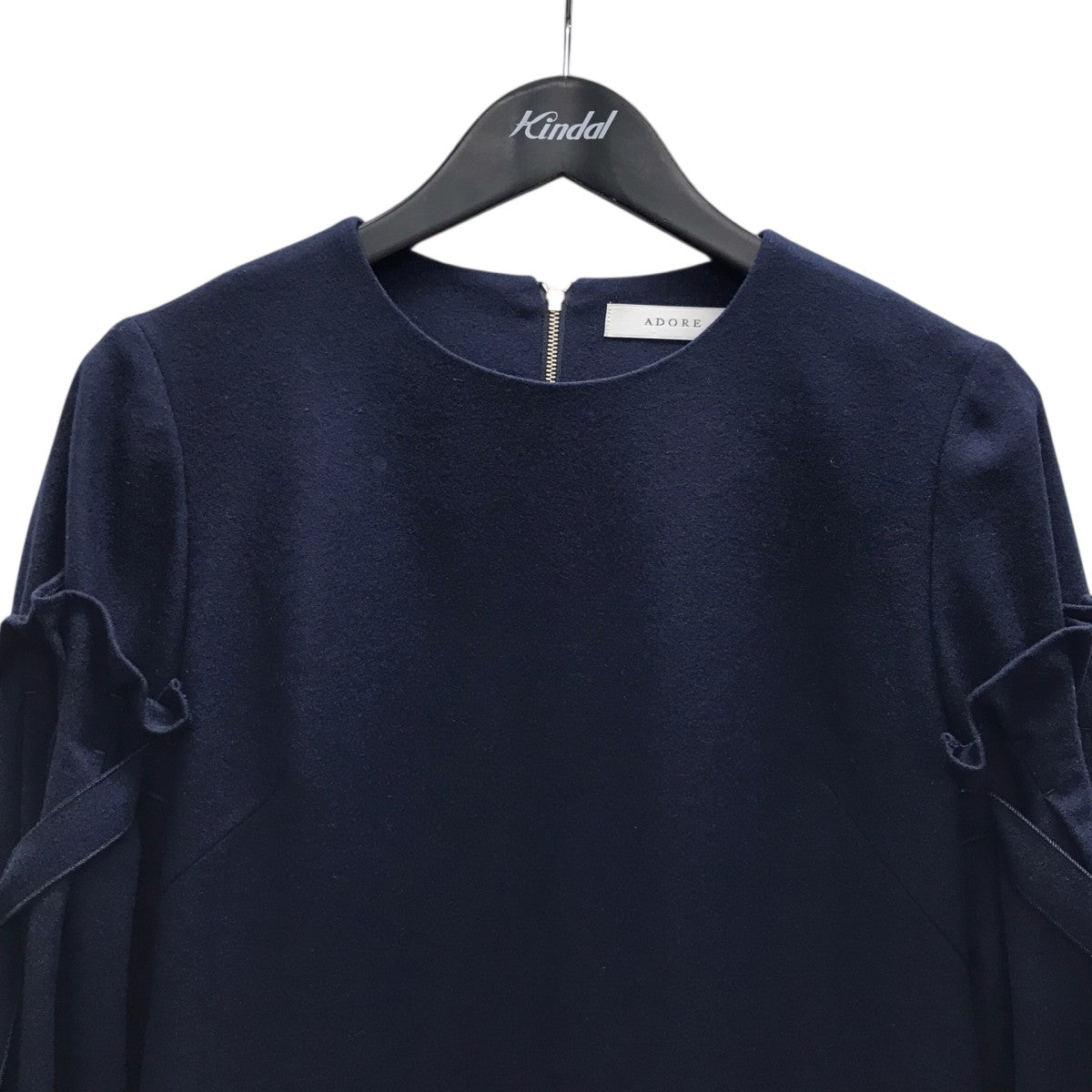 ADORE ライトフラノリボンスリーブワンピース 古着・中古-2枚目のアイテム画像