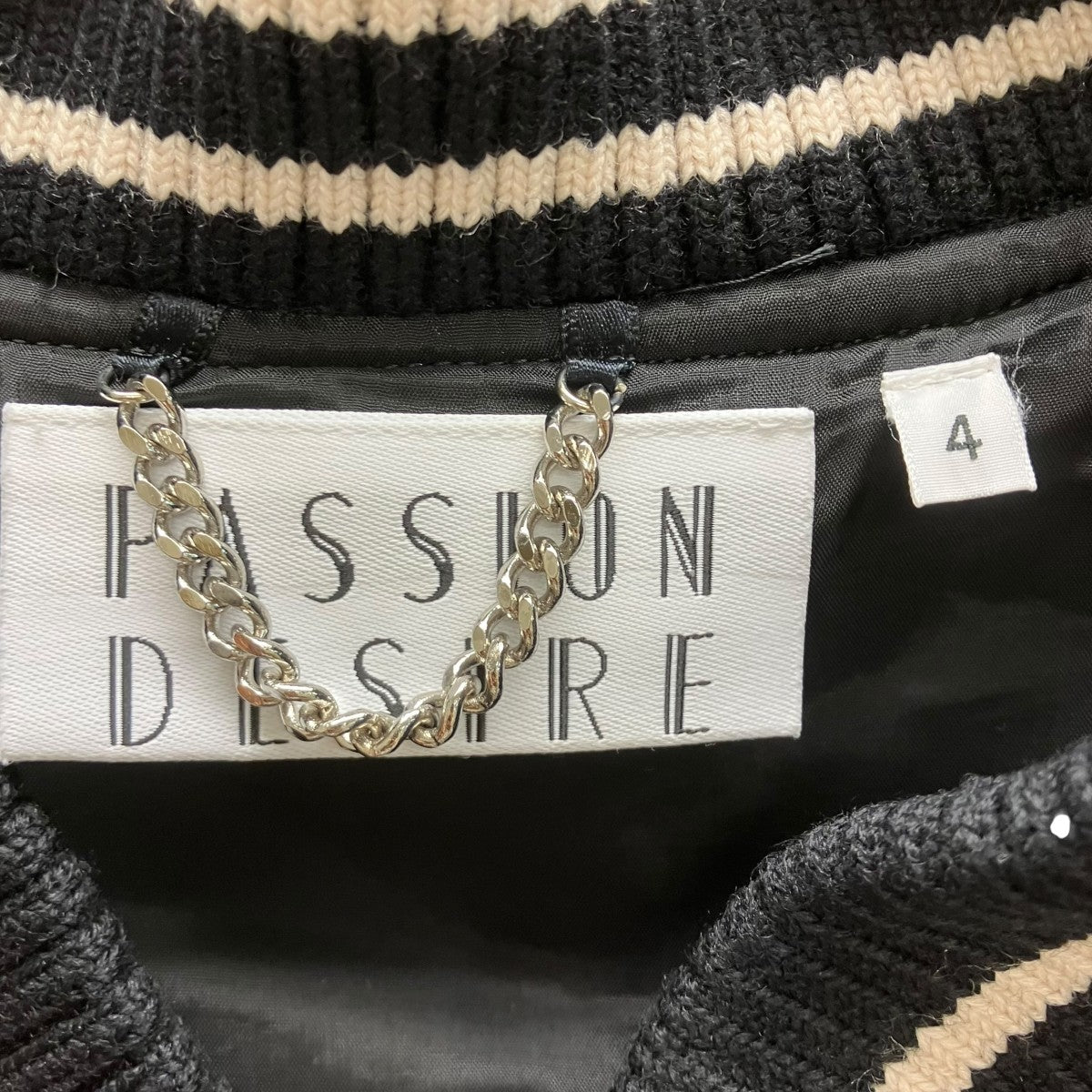 VELVETEEN YAMA KING EMBROIDERED SOUVENIR JKT