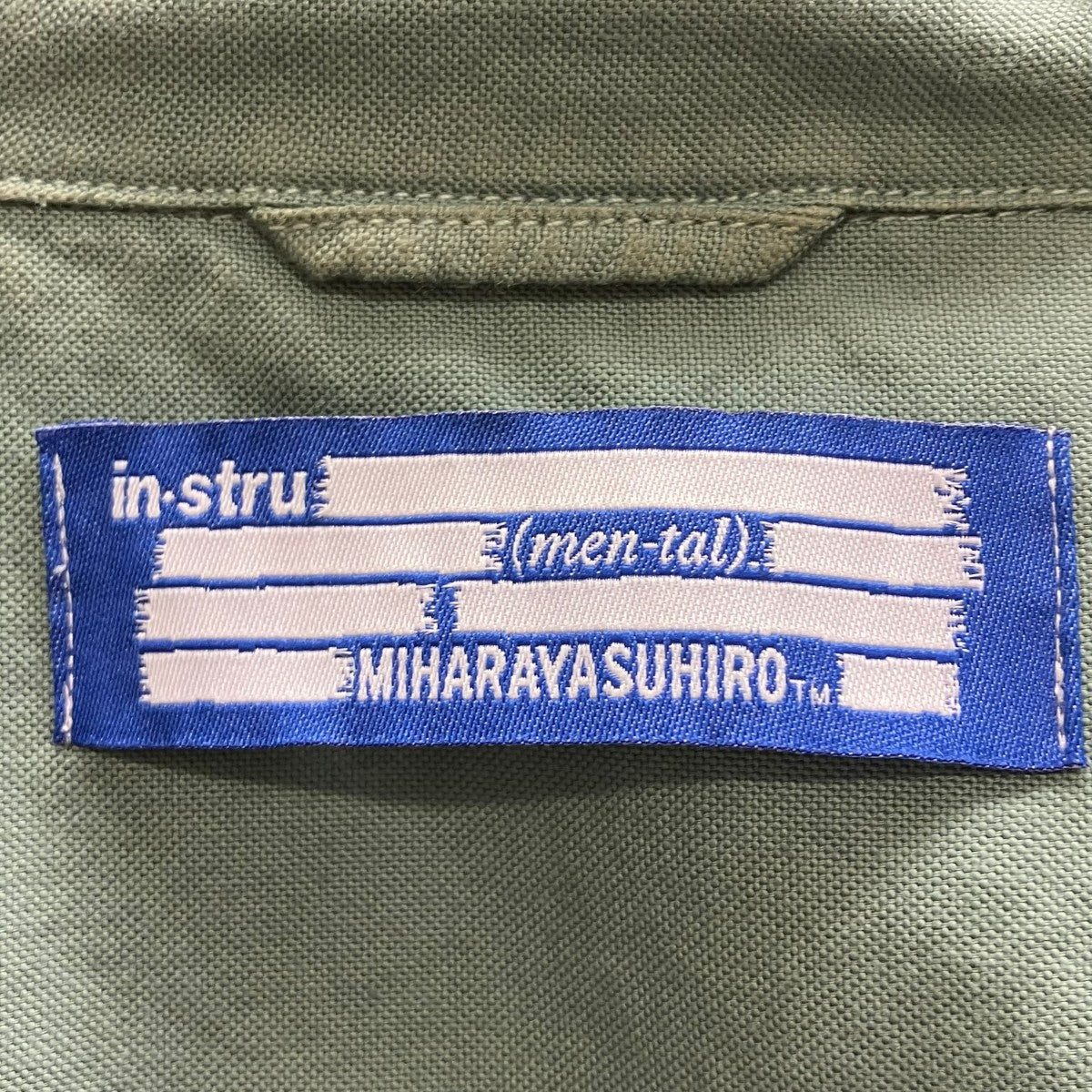 長袖シャツ