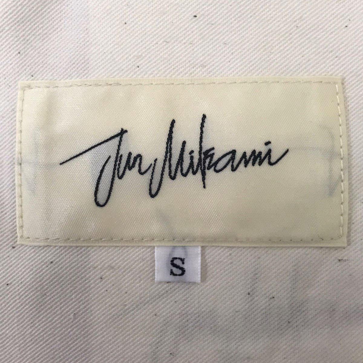 デニムパンツ