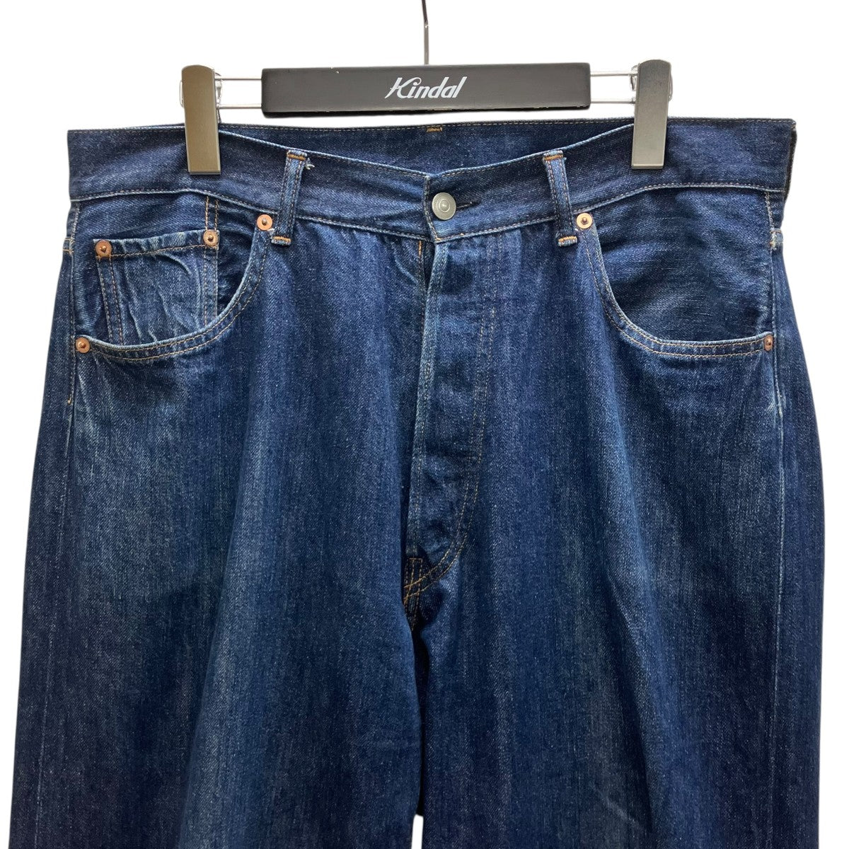 デニムパンツ