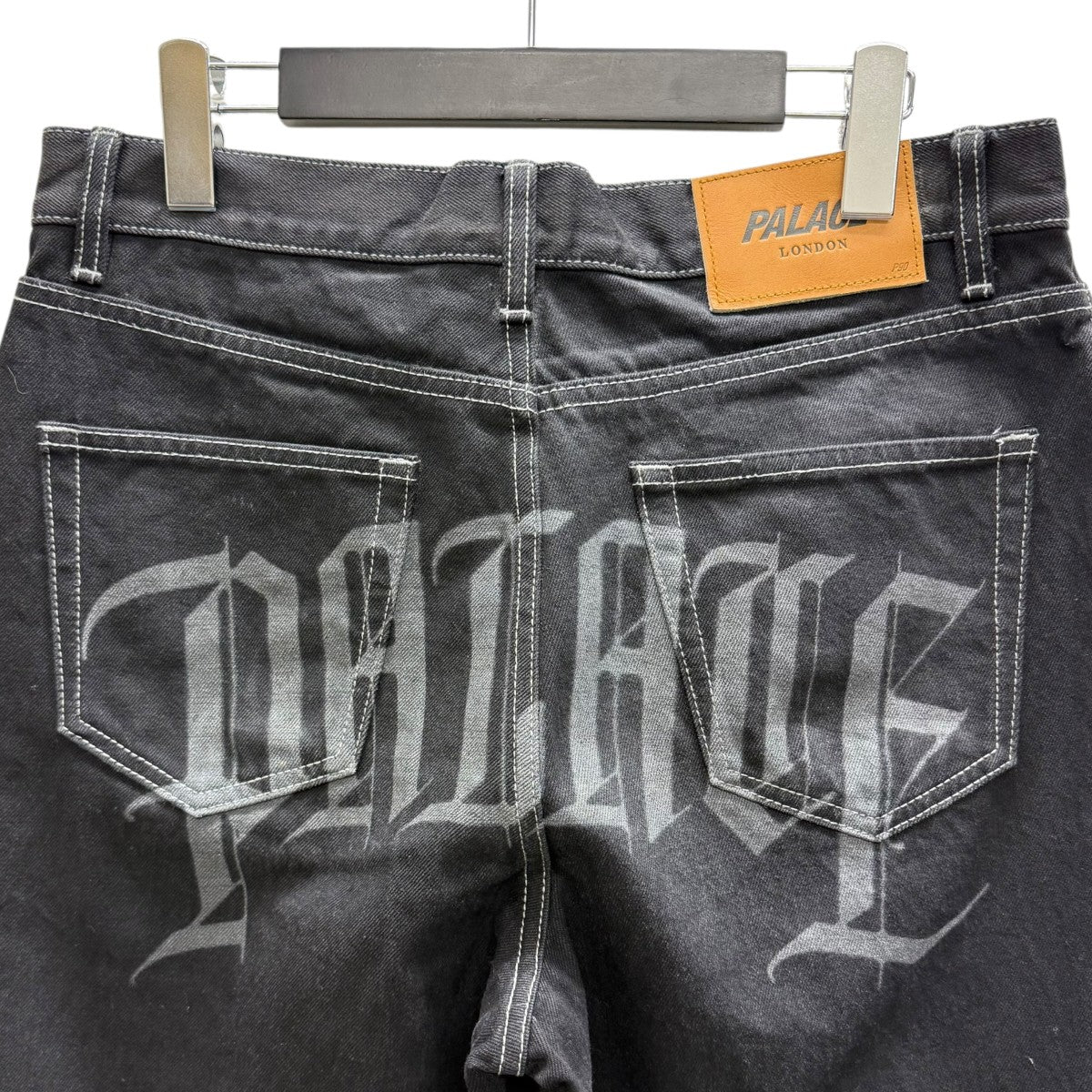 P90 BAGGY SCRIPT JEANパンツ