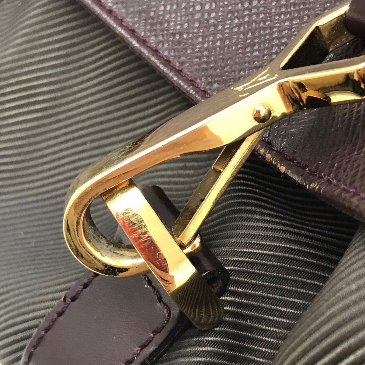 LOUIS VUITTON タイガ デルスー ショルダーバッグ 古着・中古-8枚目のアイテム画像
