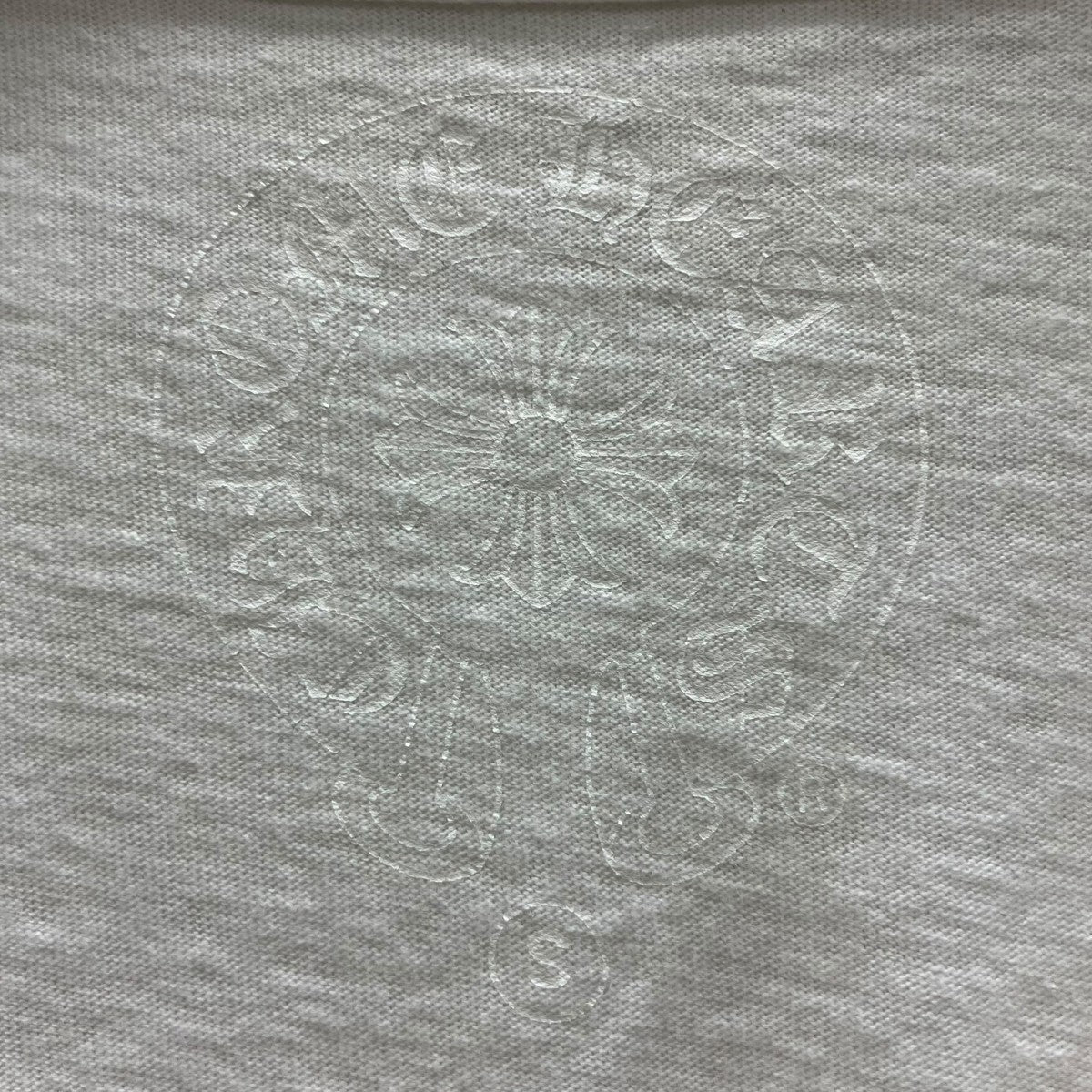 ネックロゴプリントTシャツ