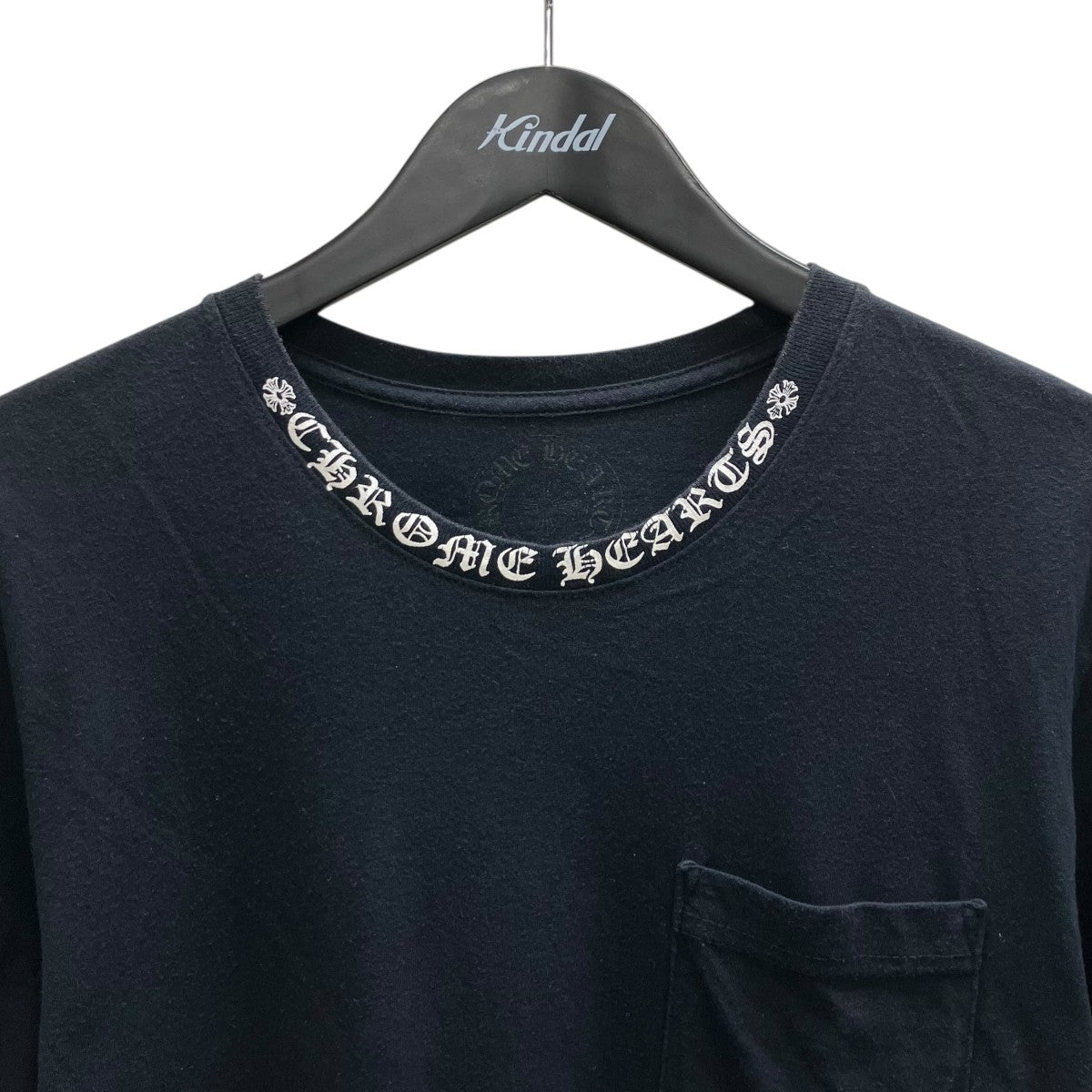 ネックロゴプリントTシャツ
