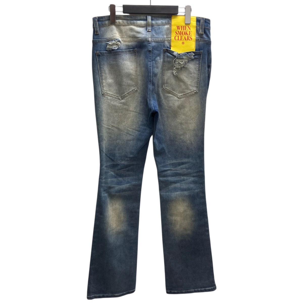 DISTRESSED NAILHEAD JEANS デニムパンツ